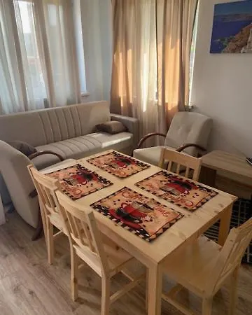 Z Ogrodkiem Jantarowa Powierzchnia 60 M2 Apartment Chlopy