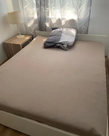 Z Ogrodkiem Jantarowa Powierzchnia 60 M2 *