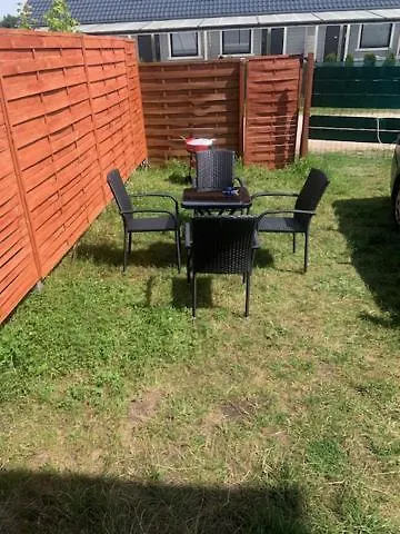 Z Ogrodkiem Jantarowa Powierzchnia 60 M2 * Chłopy